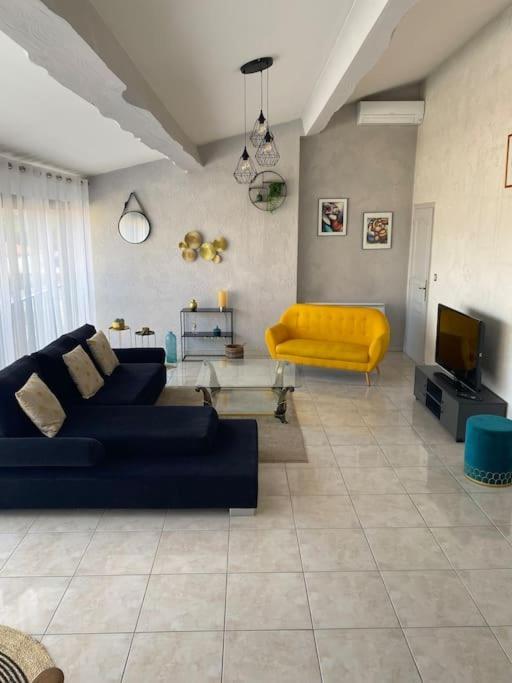Appartement Spacieux Cases-de-Pene Exteriör bild
