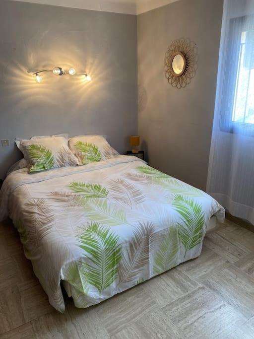Appartement Spacieux Cases-de-Pene Exteriör bild